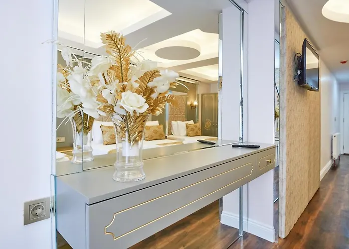 Sultan Suleyman Palace & Hotel